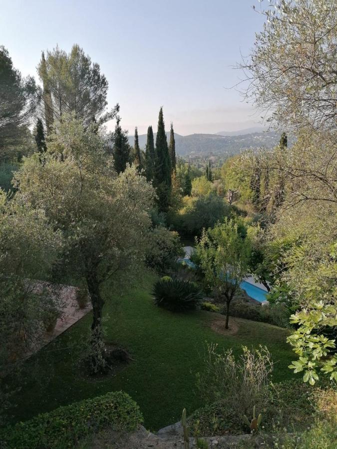 La Perasceda Bed and Breakfast Spéracèdes Eksteriør billede